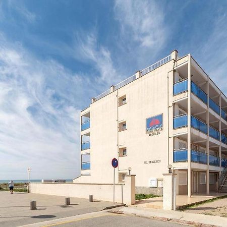 Apartamentos Denis Castelldefels Exterior photo