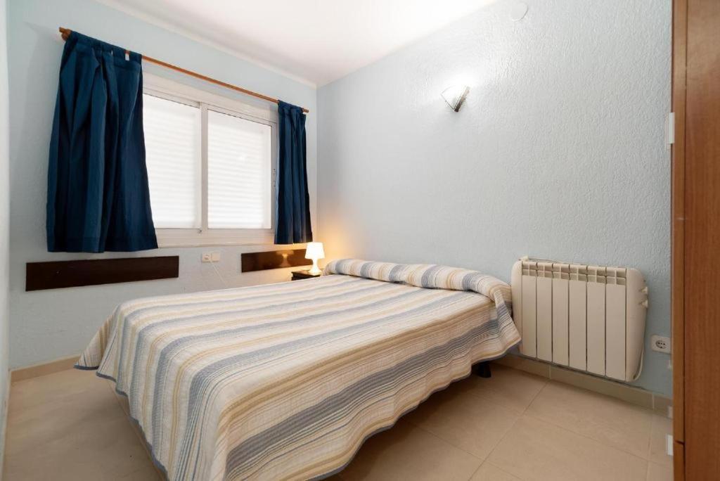 Apartamentos Denis Castelldefels Exterior photo